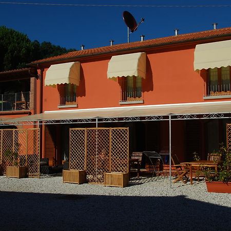 Agriturismo Il Cantastorie Montecatini Terme Bilik gambar