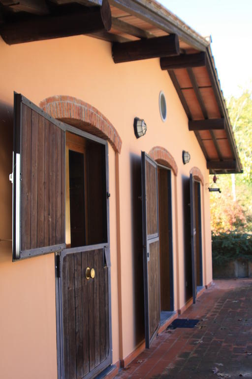Agriturismo Il Cantastorie Montecatini Terme Luaran gambar